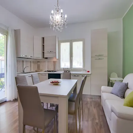 Villa In Borgo Pace With Private Pool, Cleaning Included