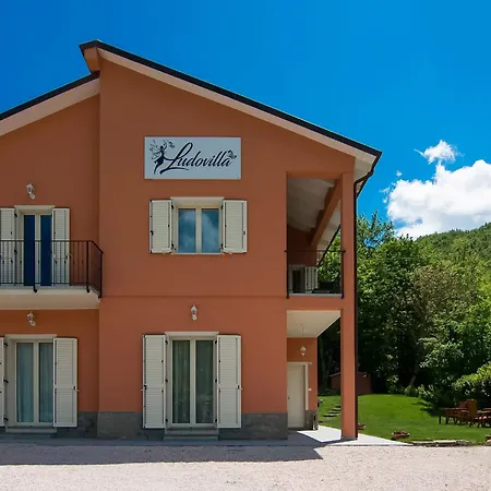 Prázdninový dům Villa In Borgo Pace With Private Pool, Cleaning Included *